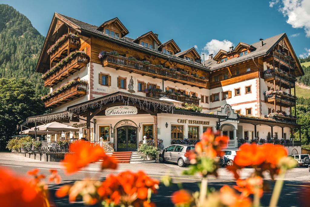 Kristallhotel Corona-Krone Сан-Виджилио-ди-Мареббе Экстерьер фото