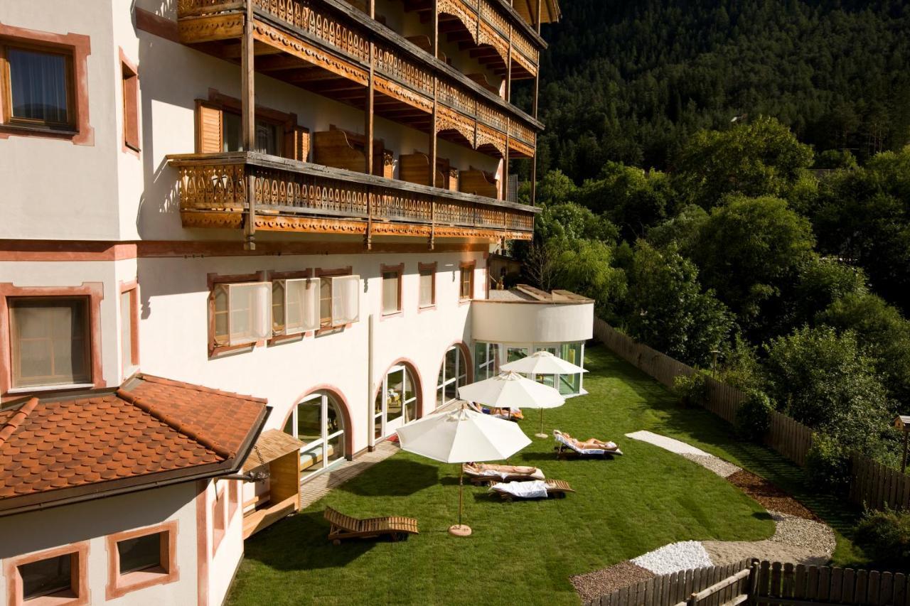 Kristallhotel Corona-Krone Сан-Виджилио-ди-Мареббе Экстерьер фото